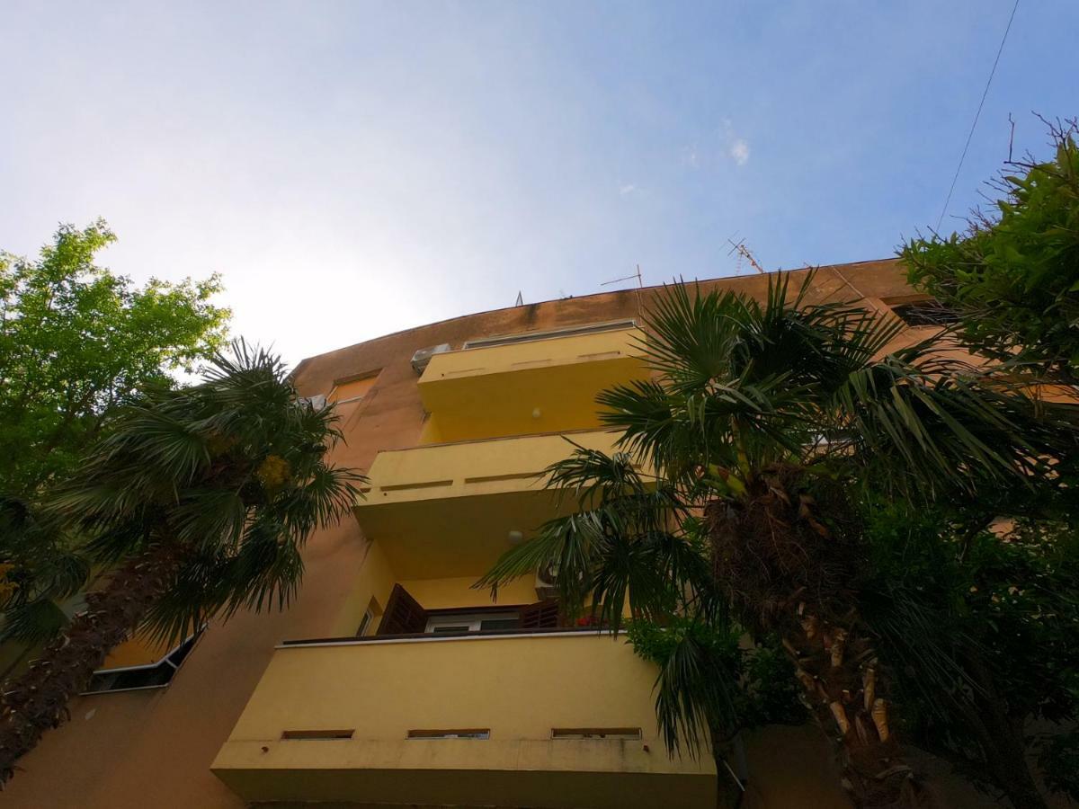 Lovely Getaway Split City Center Exteriör bild